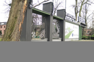 ZABIŁ KOLEGÓW I PRÓBOWAŁ ICH WROBIĆ?