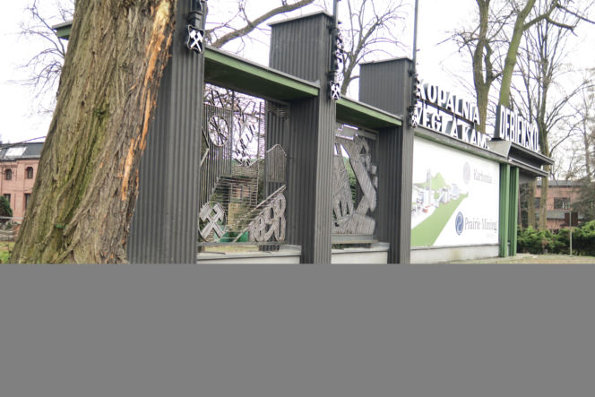 ZABIŁ KOLEGÓW I PRÓBOWAŁ ICH WROBIĆ?