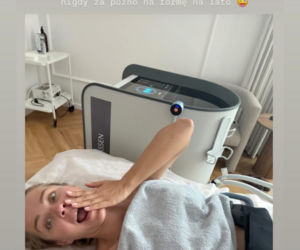 Małgorzata Socha pieści twarz prądem i światłem