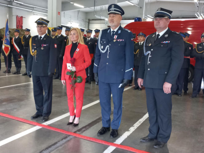 Powiatowe obchody Dnia Strażaka w Lesznie [ZDJĘCIA]
