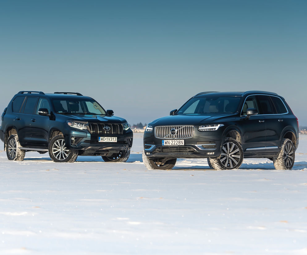 Volvo XC90 B5 AWD 8AT Inscription vs. Toyota Land Cruiser 2.8 D-4D AWD 6AT Executive