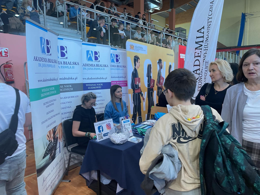 XVII Siedleckie Targi Edukacyjne "Ku Przyszłości Zawodowej" - nowe możliwości dla młodzieży