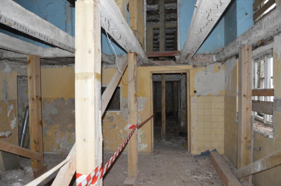 Pałac w Sztynorcie popadł w ruinę. Potrzebna gigantyczna kwota na renowację