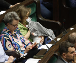 Bosakowie przyszli do Sejmu ze Stefankiem