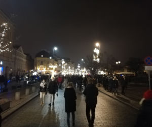 Dzikie tłumy w centrum Warszawy