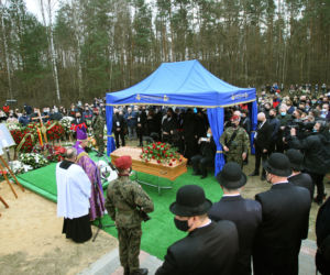 Poświęcenie nowego nagrobka Krzysztofa Krawczyka