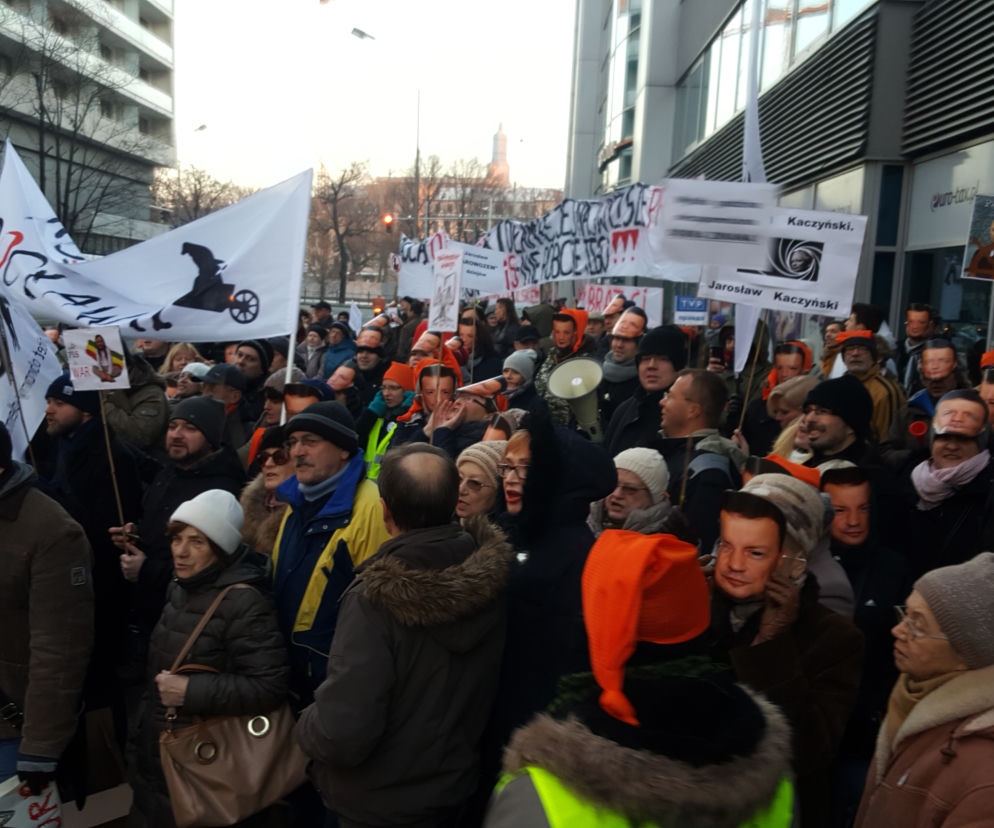 Protest przeciwników PiS.