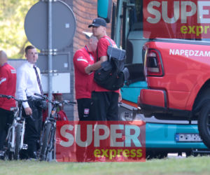 Wojciech Szczęsny z papierosem w ustach przed meczem Polska - Hiszpania