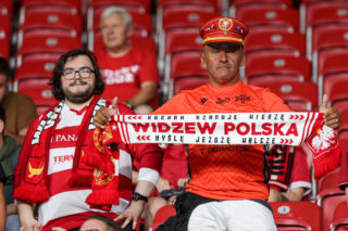 Widzew Łódź - Lech Poznań: Zdjęcia kibiców z meczu 6. kolejki PKO BP Ekstraklasy