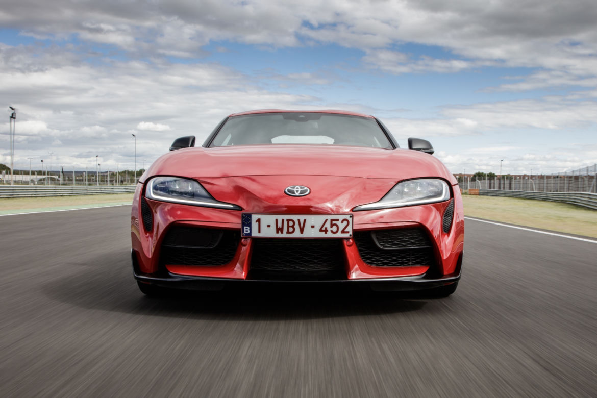Toyota GR Supra w kolorze Renaissance Red
