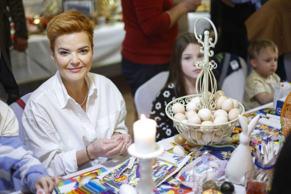Monika Richardson i Artur znają się zaledwie cztery miesiące, ale są już jak rodzina