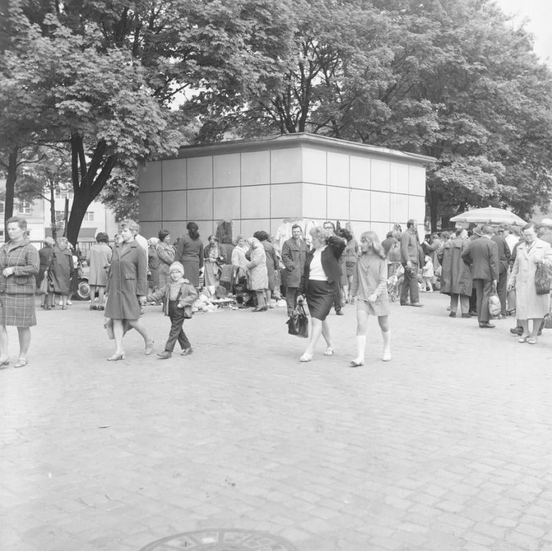 Handel uliczny, 1973-05-11 