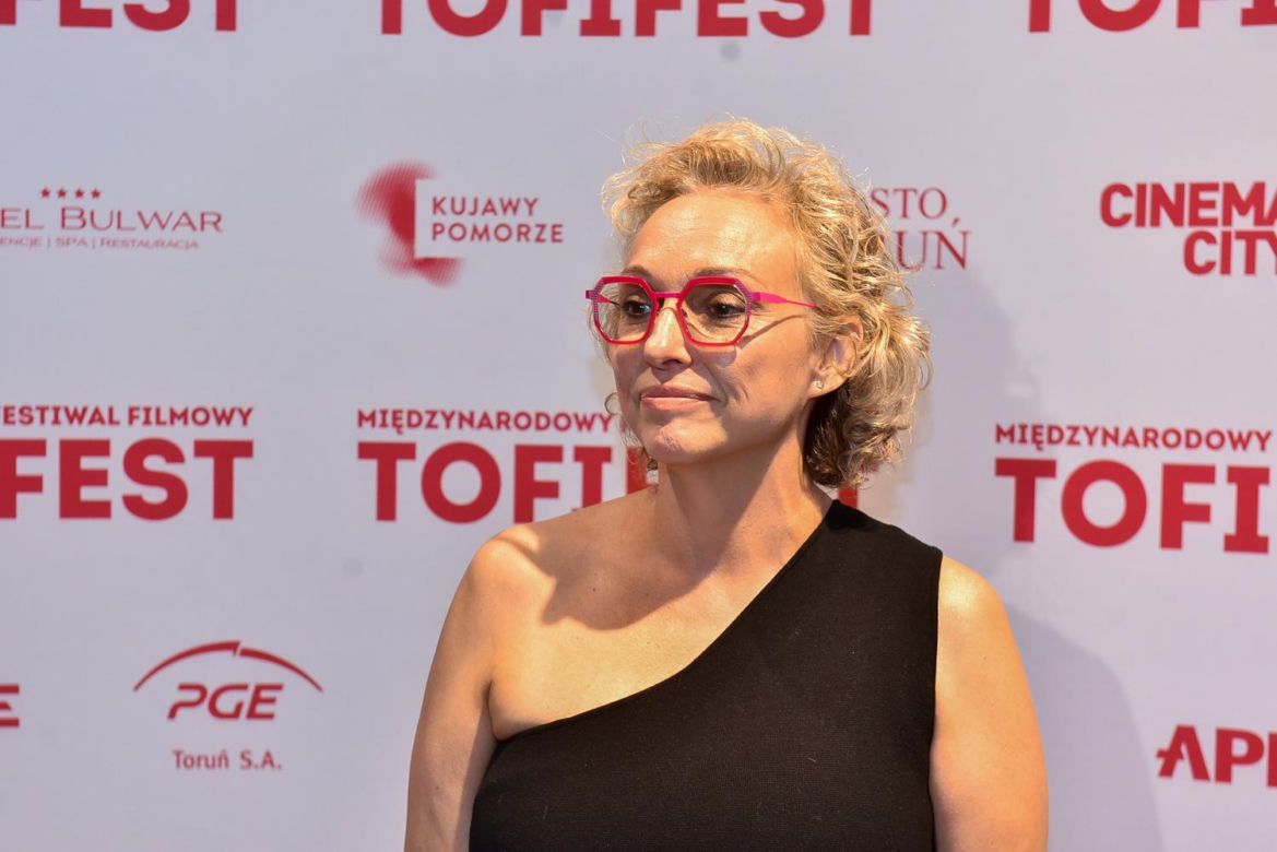 22. MFF Tofifest w Toruniu. Martyna Wojciechowska, Zbigniew Zamachowski, Jerzy Skolimowski i inne gwiazdy na gali zamknięcia