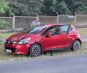 Legionowo. 12- latka na rowerze wpadła pod samochód