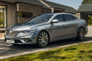 Renault Talisman doczekało się liftingu! Francuz otrzymał nowe lampy i multimedia - GALERIA