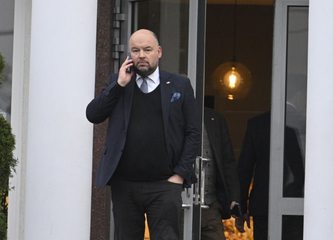 Politycy PiS jadą na wyjazdowe posiedzenie klubu