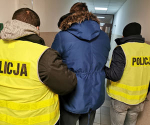 Złodziej grasował na myjniach samochodowych. Używał nietypowego sprzętu [ZDJĘCIA]
