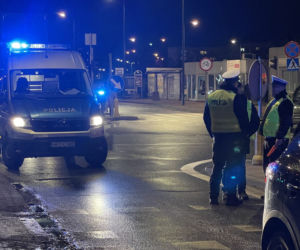 Legionowo. Piesza potrącona na przejściu. Za kierownicą prokurator
