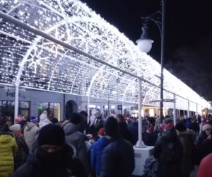 Rozbłysła wiąteczna iluminacja Radomia