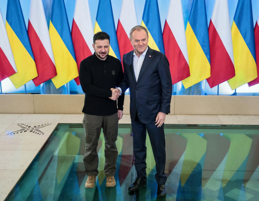 Tak Zełenski prezentuje się na salonach. Wszystkie stroje prezydenta Ukrainy
