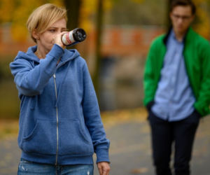 Barwy szczęścia, odcinek 2221: Przyjaciel Kajtka znajdzie pijaną Sabinę w parku - ZWIASTUN