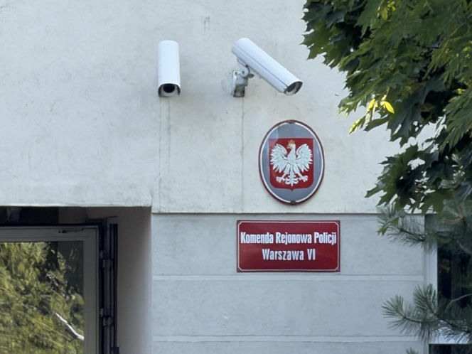 Pożar na komendzie policji! Strażacy w akcji