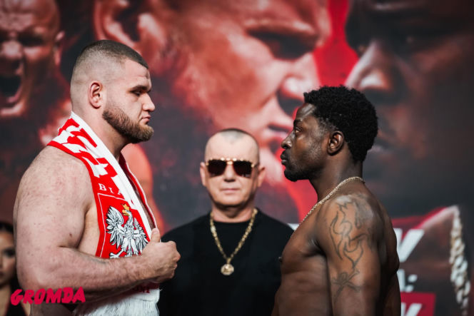 Ring girls Gromda 24