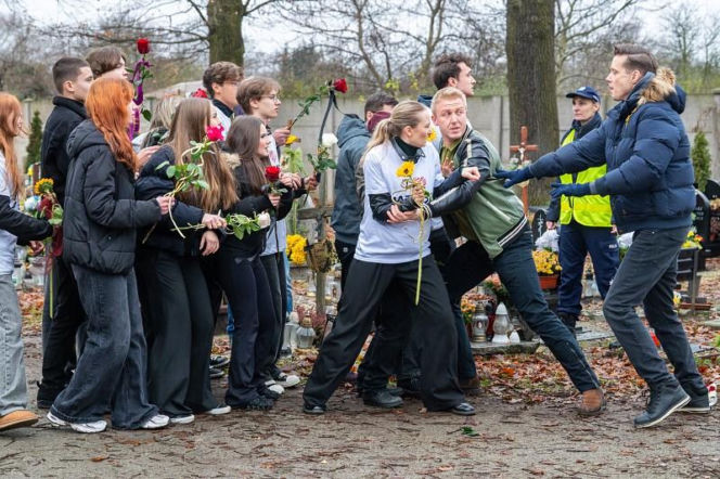 "Pierwsza miłość": Marta odkrywa, że ciało Mateusza zniknęło...