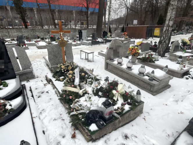 Zabił ukochaną dwoma nożami