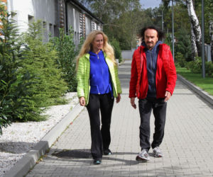 Stan Borys  zaczął chodzić, mówić chce śpiewać