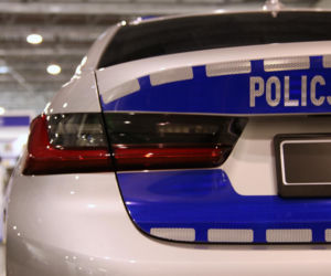 Policyjne radiowozy NA BOGATO! Nowe, oznakowane BMW robi wrażenie