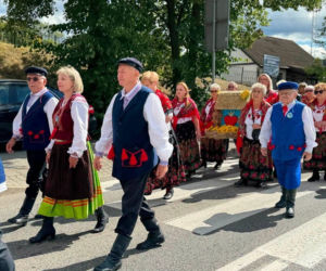 Piękne wieńce, tłumy gości i moc atrakcji. Zobacz, jak wyglądały dożynki w Mircu