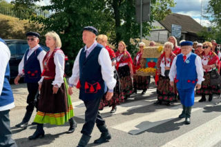 Piękne wieńce, tłumy gości i moc atrakcji. Zobacz, jak wyglądały dożynki w Mircu