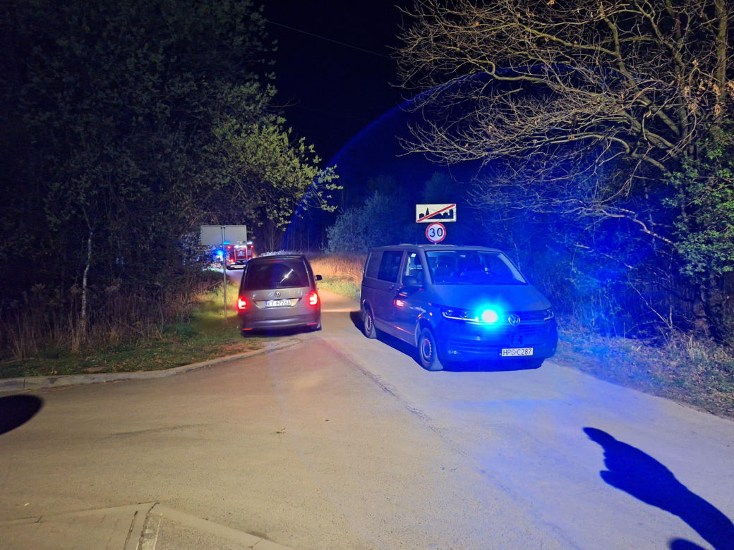 Zabójstwo 16-letniego Szymona w Tarnowie. W miejscu tragedii płoną znicze