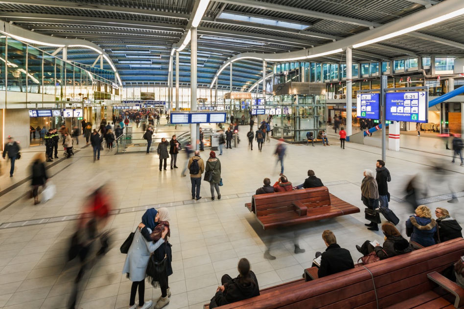 Dworzec kolejowy Utrecht Centraal w Holandii