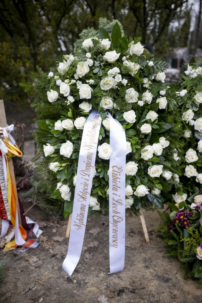 Tak teraz wygląda grób Edwarda Linde-Lubaszenki