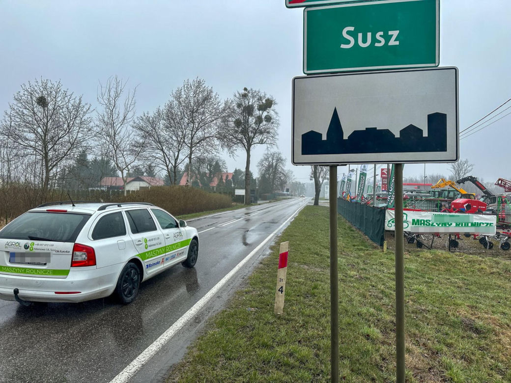 Huk, chaos i... pusta kasa! Złodzieje wysadzili bankomat i uciekli bez łupu!