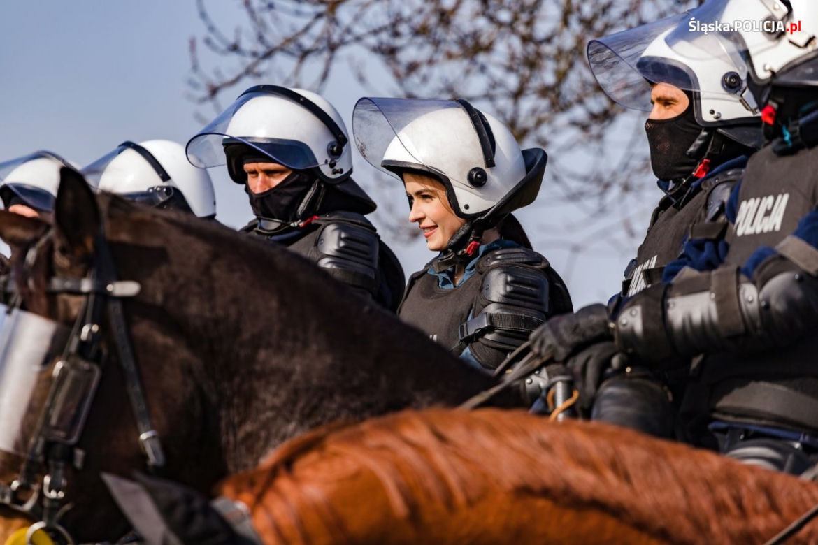 Miss Polski z Katowic wstąpiła na jeden dzień do policji. Anna Maria-Jaromin wzięła udział w teście sprawnościowym