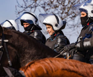 Miss Polski z Katowic wstąpiła na jeden dzień do policji. Anna Maria-Jaromin wzięła udział w teście sprawnościowym