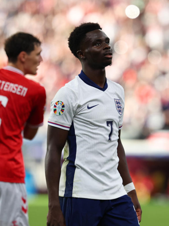 Bukayo Saka - Anglia