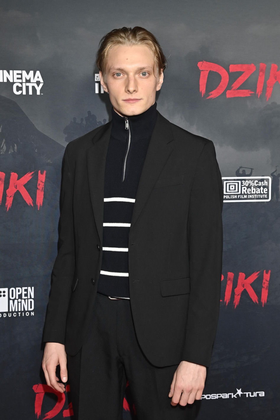 Tłum gwiazd na premierze filmu "Dziki"