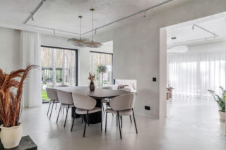 Co architektki myślą o Kolorze Roku 2026? Pantone wpadł w pewien paradoks