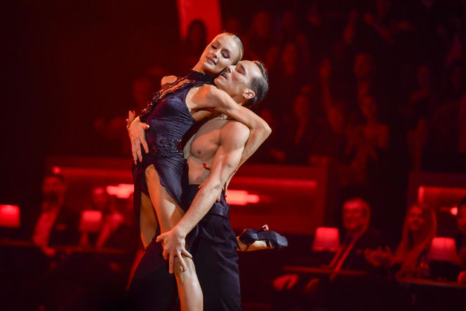 Sara Janicka, Maurycy Popiel