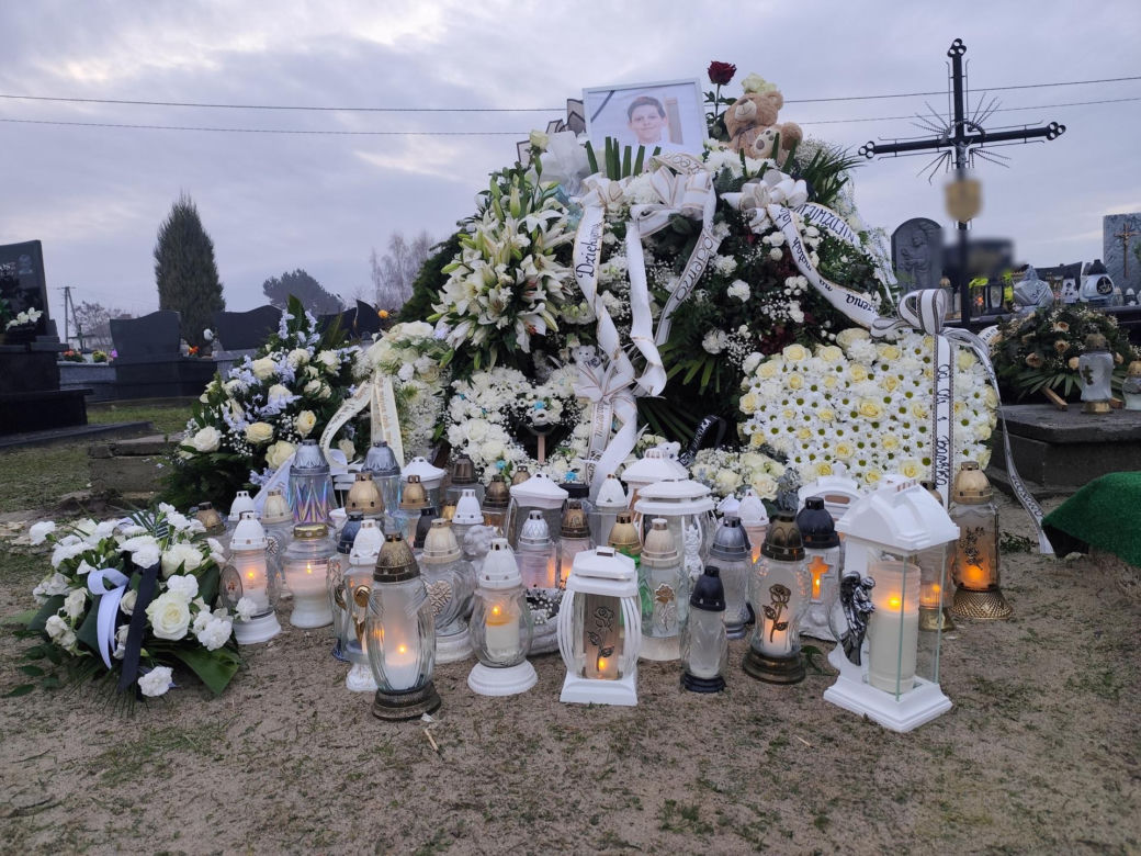 Tak wygląda grób Nikodema Mareckiego dwa dni po pogrzebie