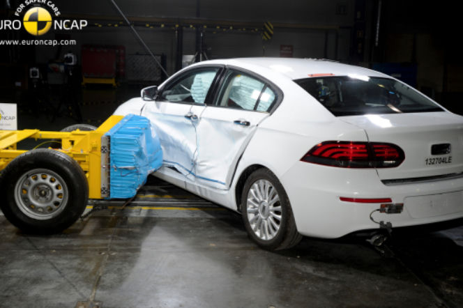 Qoros 3 Sedan - crash test Euro NCAP