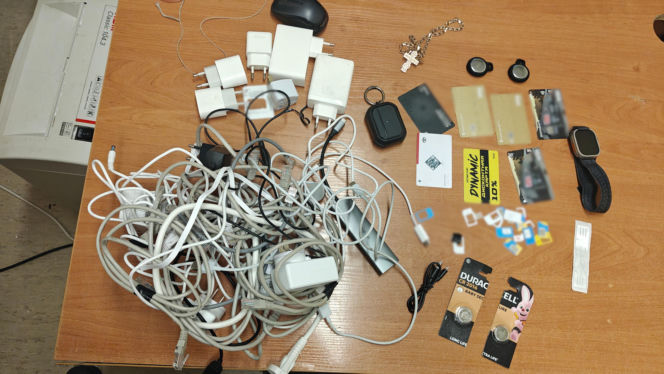 Hakerzy z Ukrainy w Warszawie? Policja zabezpieczyła sprzęt do szpiegowania!