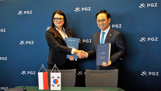 4 umowy wykonawcze Bumar-Łabędy