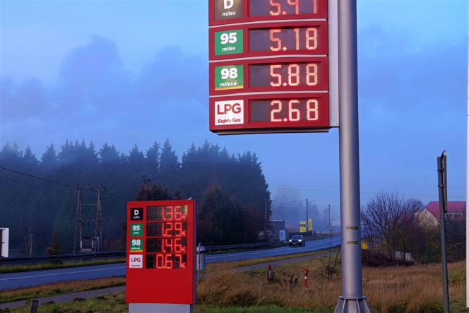 Ceny paliwa w Lubieszynie przy granicy z Niemcami