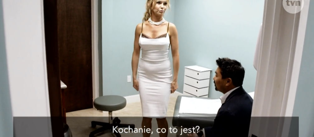 Żony Hollywood 2, odc. 7. Chet bawi się waginą