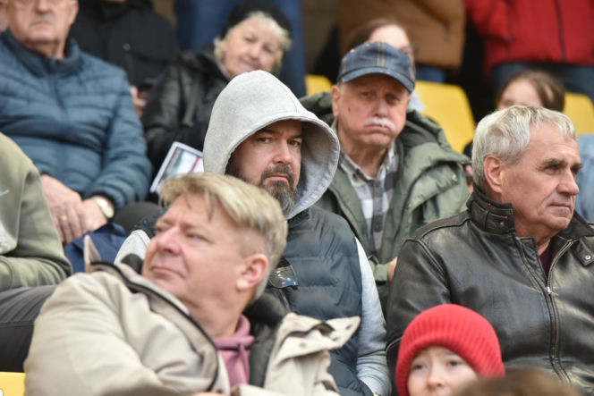 PRES Grupa Deweloperska Toruń - Stelmet Falubaz Zielona Góra, zdjęcia kibiców i zawodników ze sparingu na Motoarenie